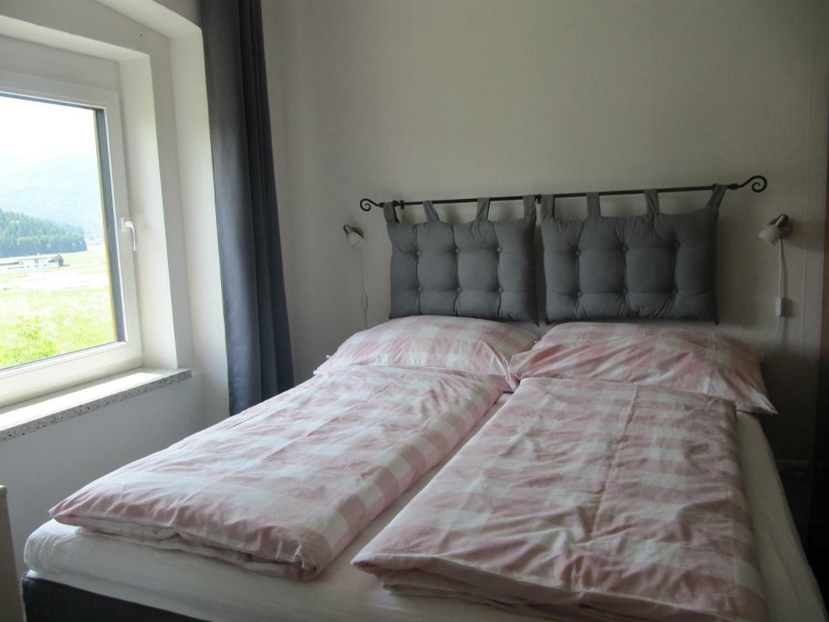 Landhaus Obervellach Hermagor-Pressegger See Luaran gambar