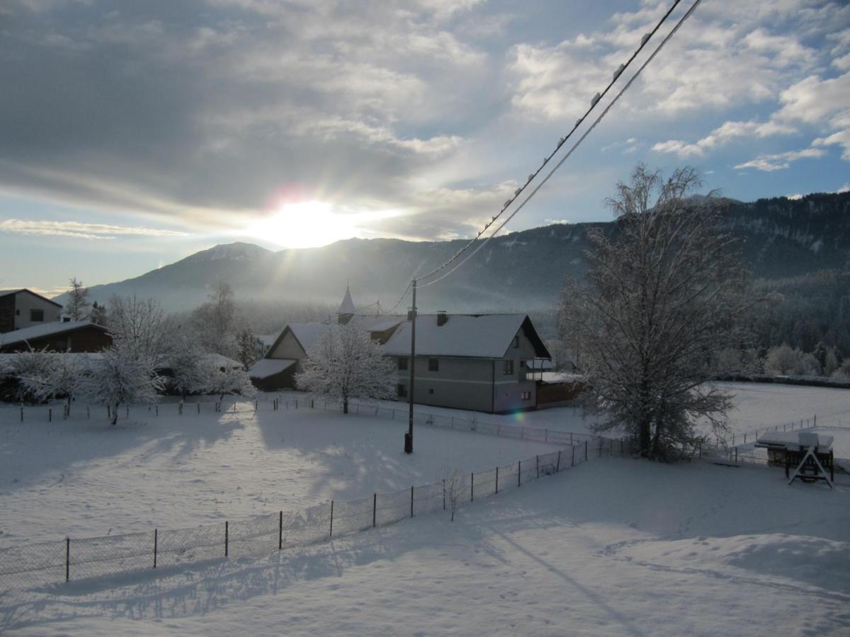 Landhaus Obervellach Hermagor-Pressegger See Luaran gambar